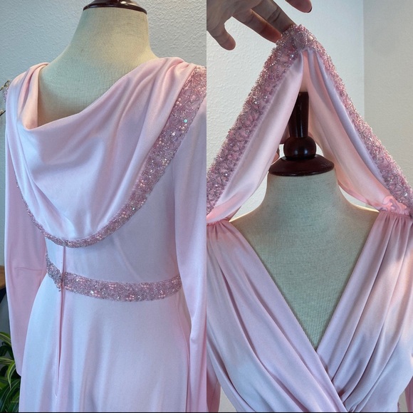 1970s Pink Maxi Dress / 1970s Dress - plus size - Picture 3 of 6